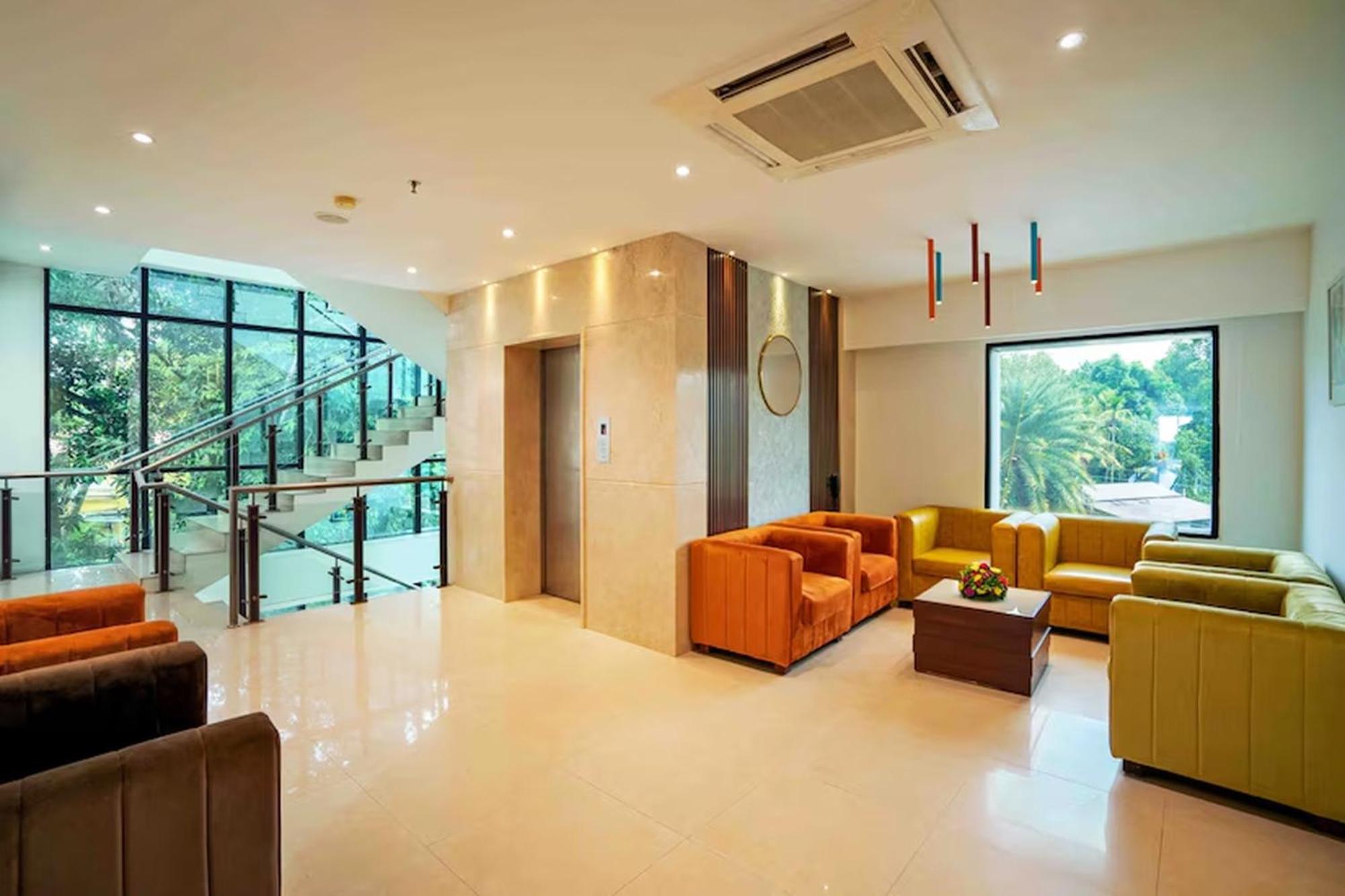 โรงแรม ฮิลล์ส พาร์ค Pathanamthitta ภายนอก รูปภาพ