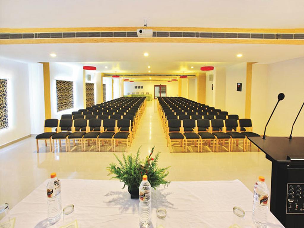 โรงแรม ฮิลล์ส พาร์ค Pathanamthitta ภายนอก รูปภาพ